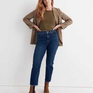 NWT MADEWELL The Mom Jean - Hoover Wash - P26 Petite 26 - High Rise - Dark Blue